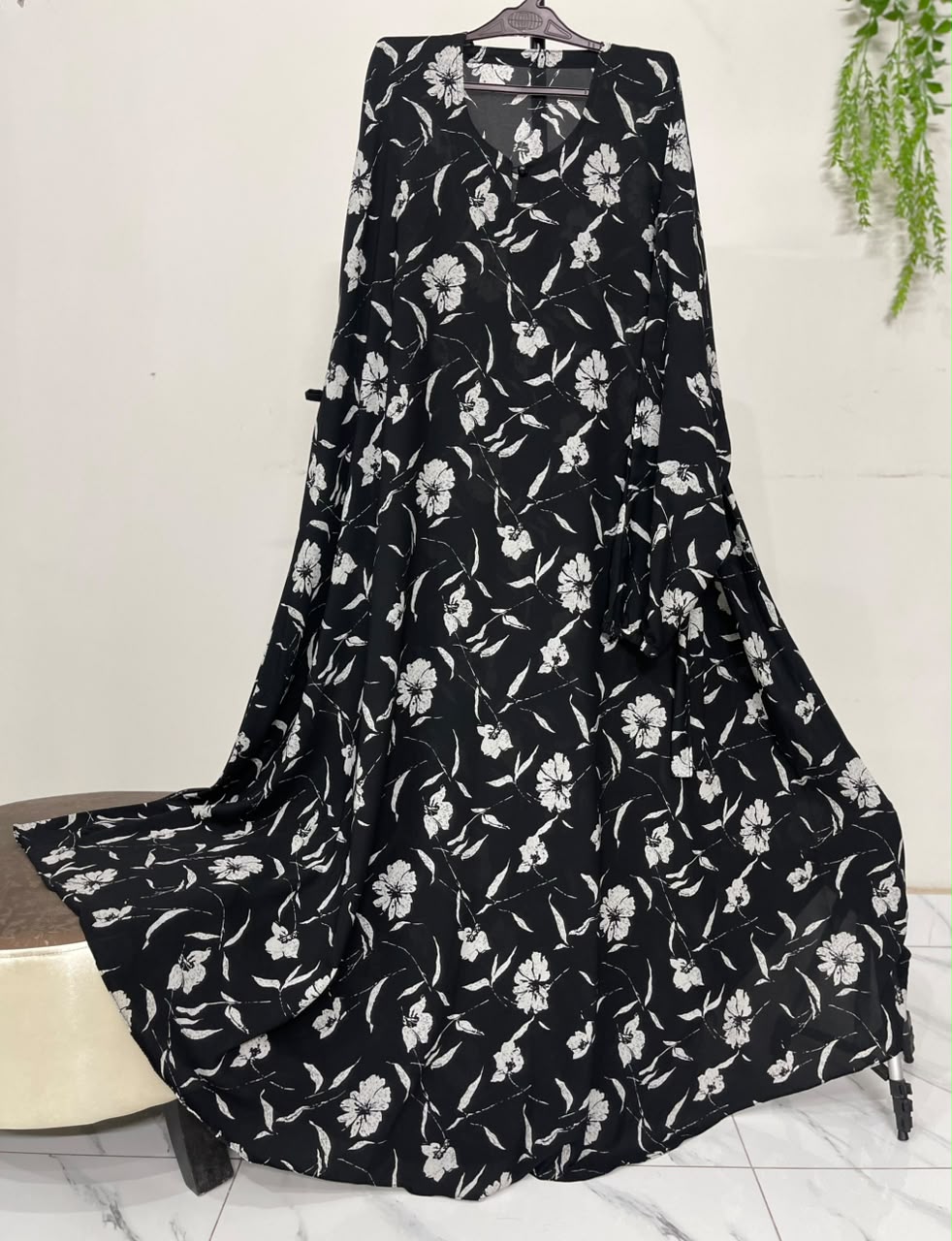 Stylish Abaya - Design #038