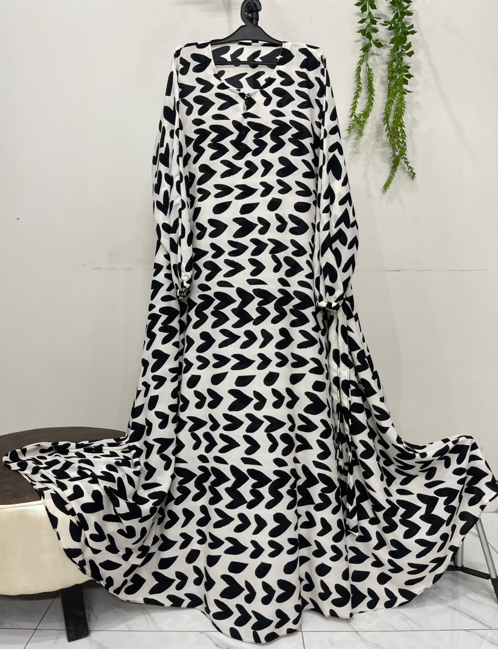 Stylish Abaya - Design #010